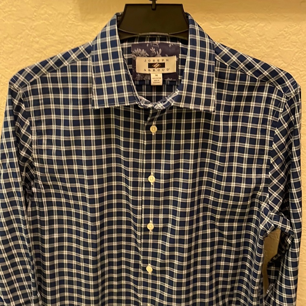 Joseph Abboud Men’s Blue checkered dress shirt.  M.